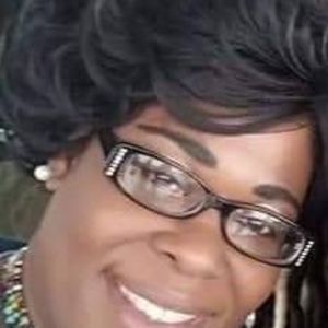 Meet your Posher, Regena